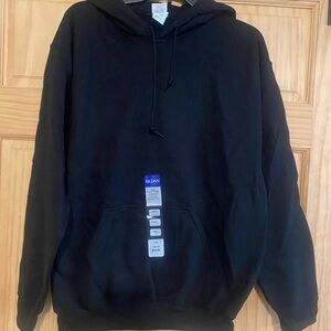 Gildan Black Sweatshirt Hoodie Casual